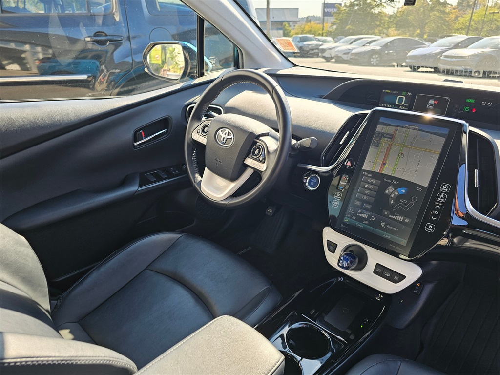 2019 Toyota Prius Prime Plus Premium Advanced photo 10