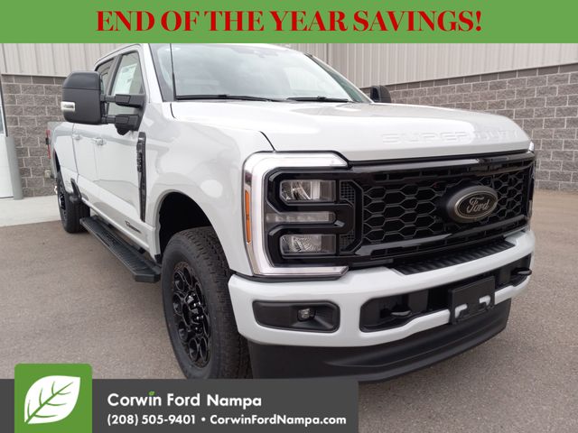 2026 Ford F-350 Super Duty Lariat's photo