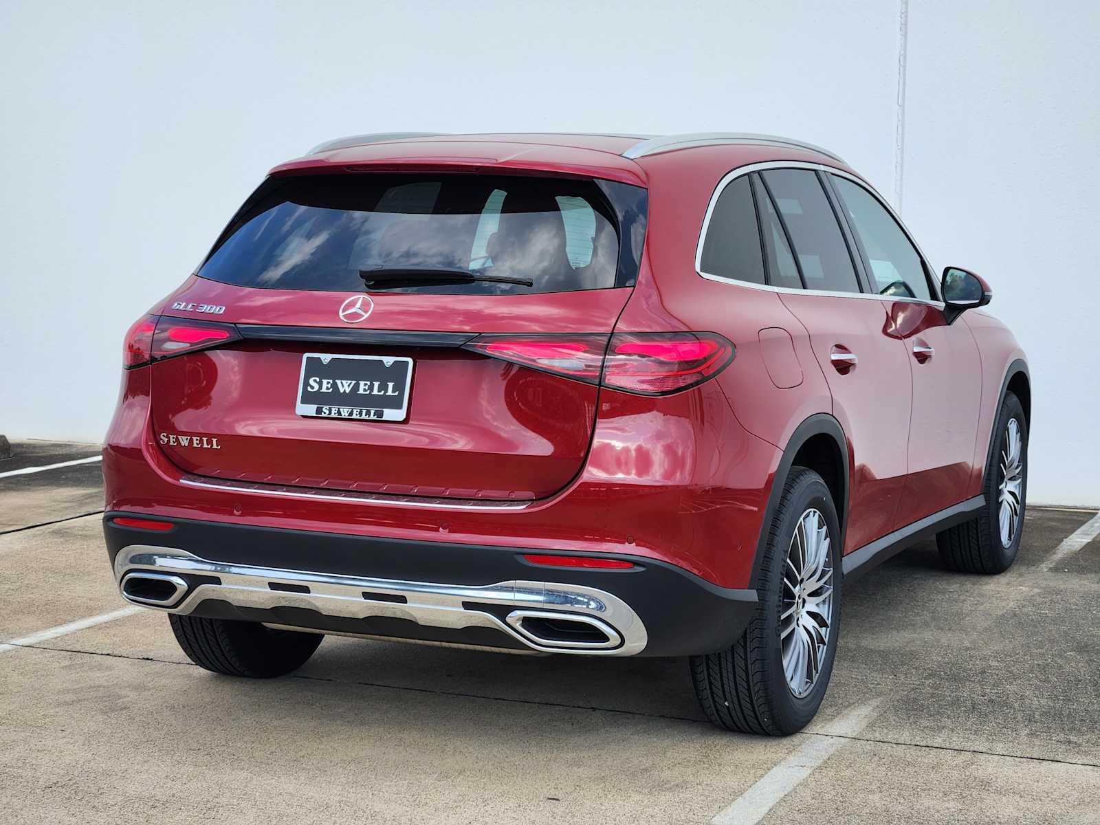 2026 Mercedes Benz GLC 300 photo 3