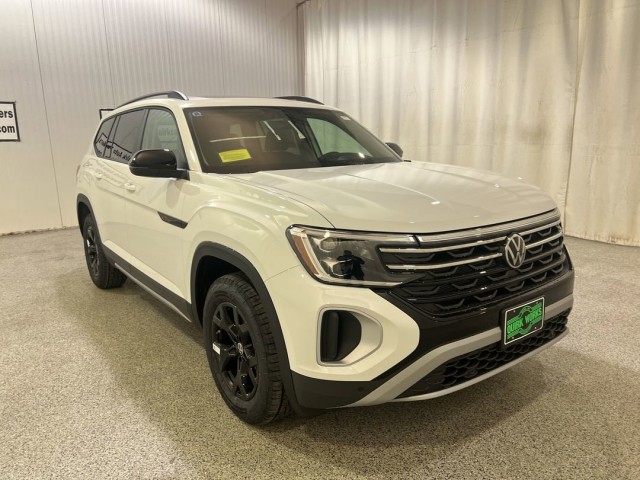 2025 Volkswagen Atlas 2.0T Peak Edition