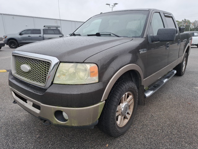 2006 Ford F-150 Lariat photo 2