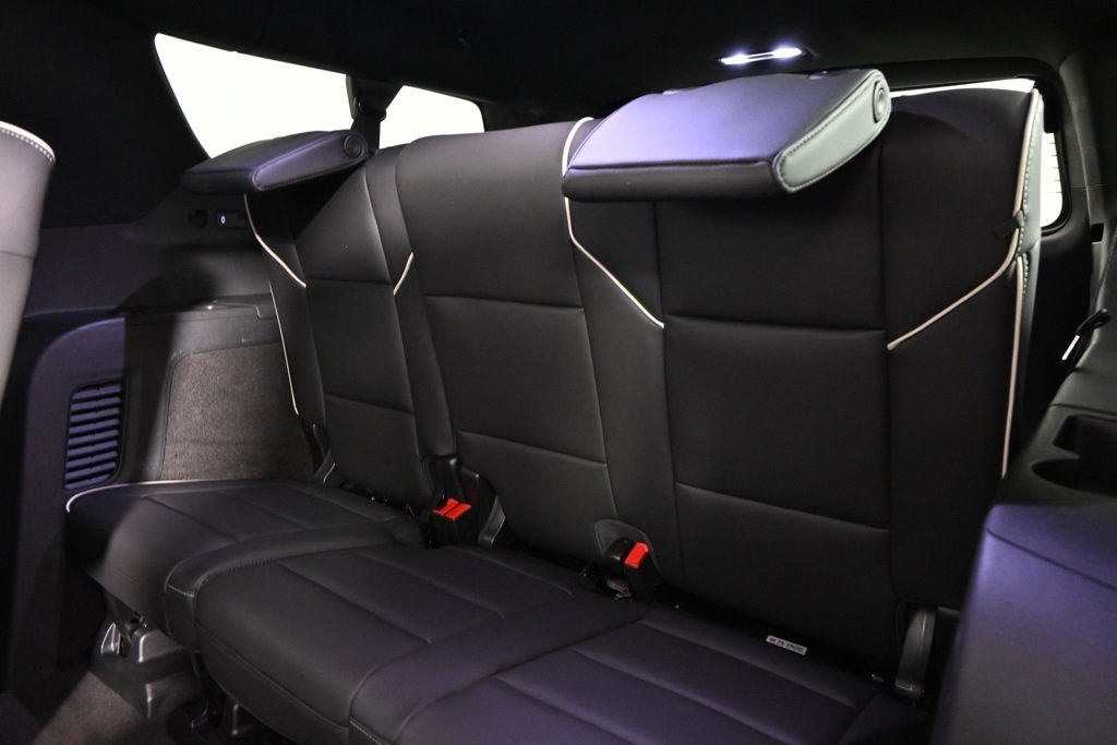 2024 Cadillac Escalade ESV Premium Luxury photo 22