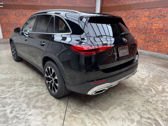 2025 Mercedes Benz GLC 350e 4MATIC photo 3
