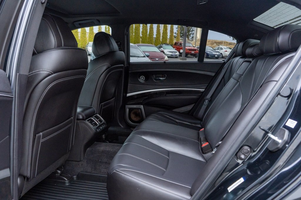 2020 Acura RLX Sport Hybrid Advance photo 17