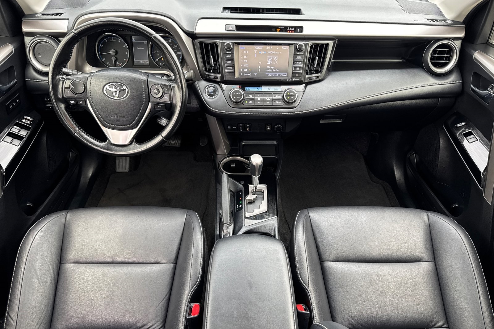 2018 Toyota RAV4 Limited Platinum photo 3
