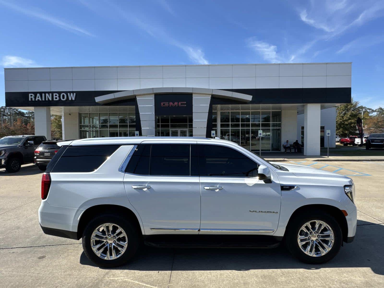 2021 GMC Yukon SLT's photo