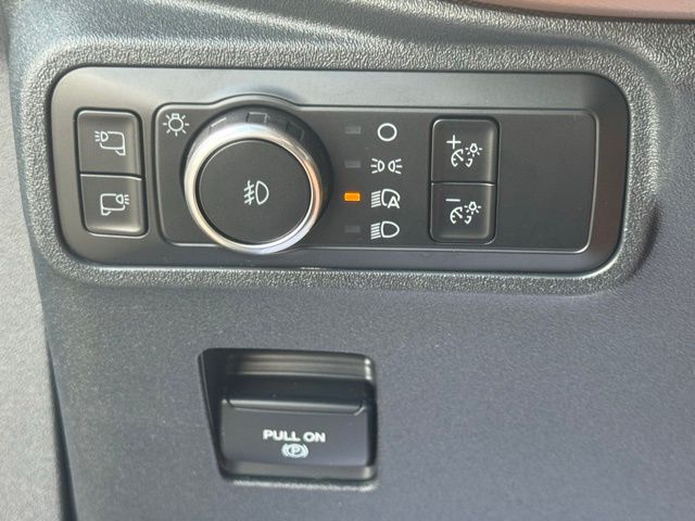 2024 Ford Bronco Outer Banks photo 30