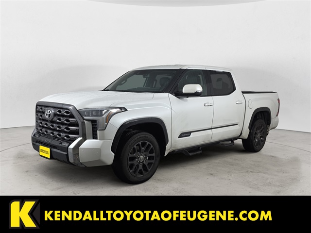 2022 Toyota Tundra Platinum's photo