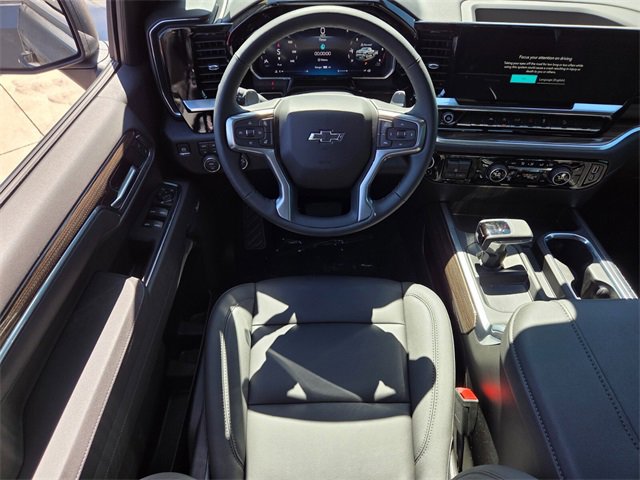 2026 Chevrolet Silverado RST photo 8
