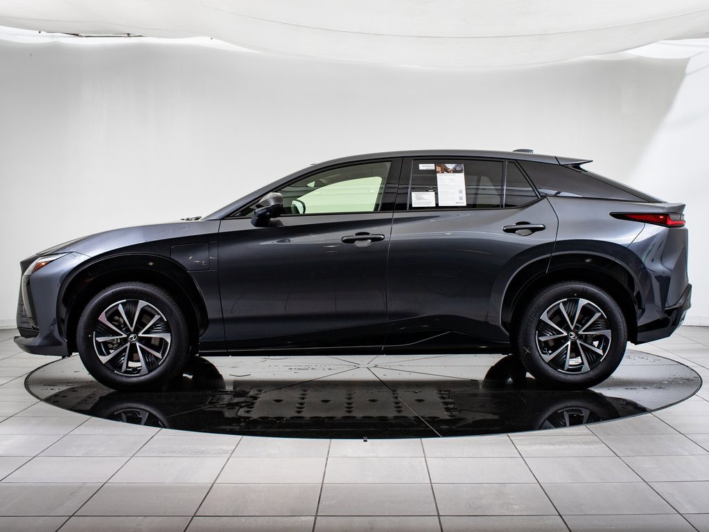 2025 Lexus RZ 300e Premium photo 4