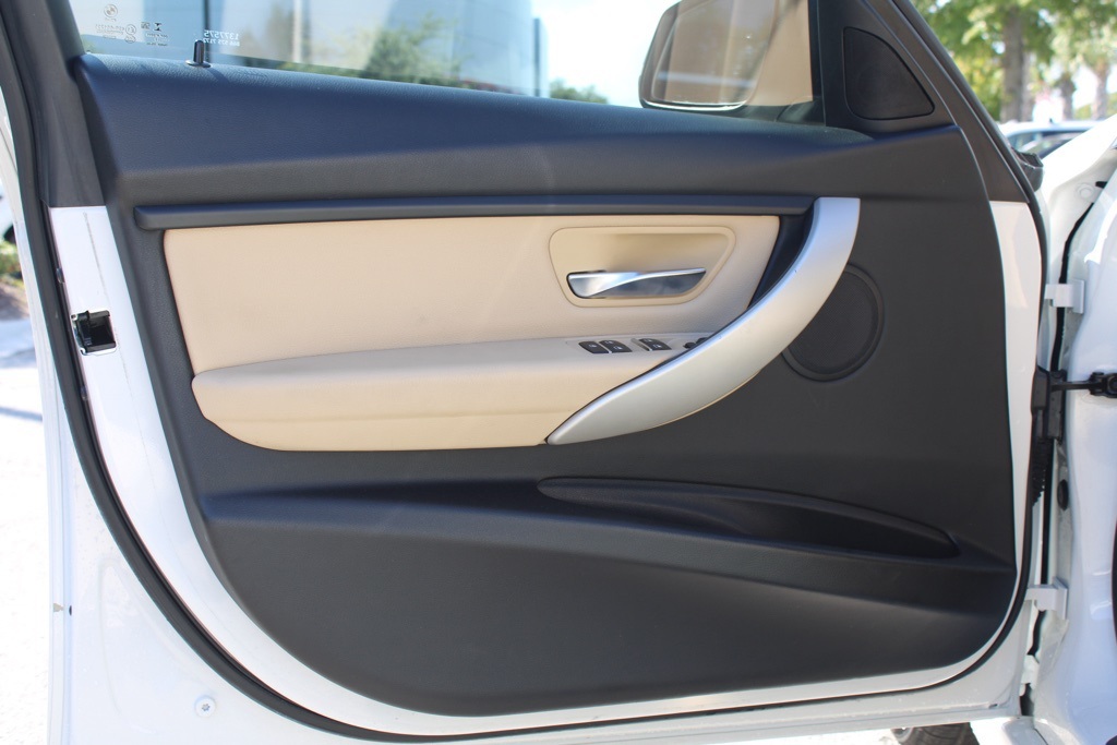 2018 Bmw 320i xDrive Sedan photo 9