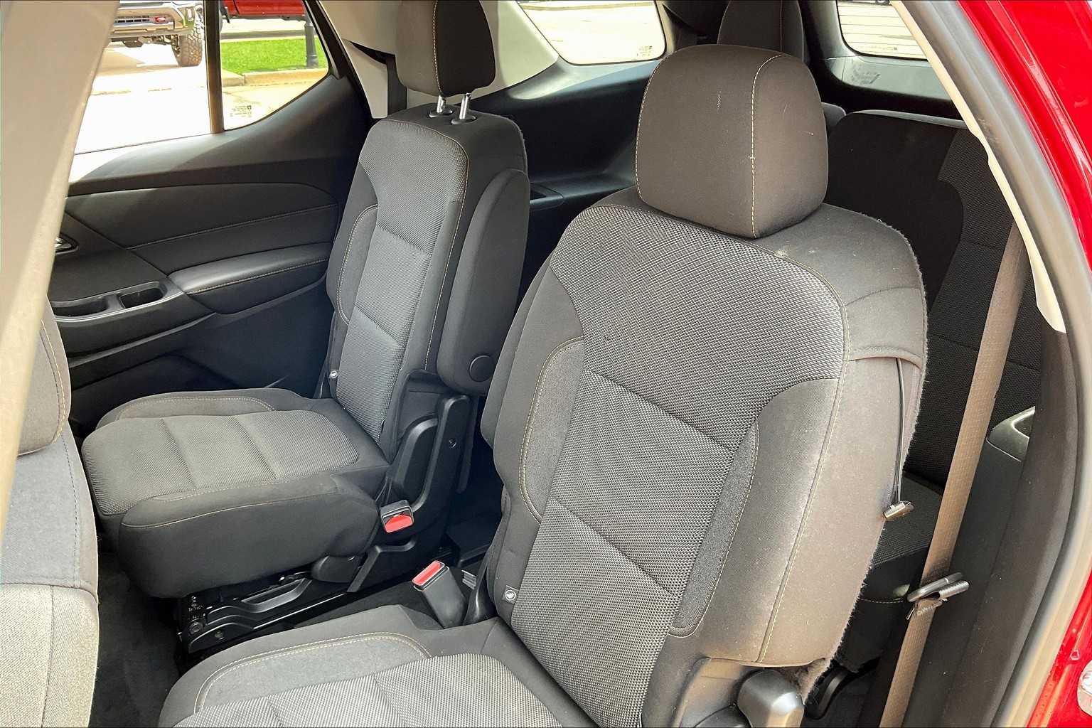 2021 Chevrolet Traverse Cloth photo 17