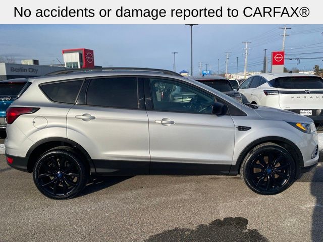Used 2019 Ford Escape SE with VIN 1FMCU9GD4KUA84099 for sale in South Portland, ME