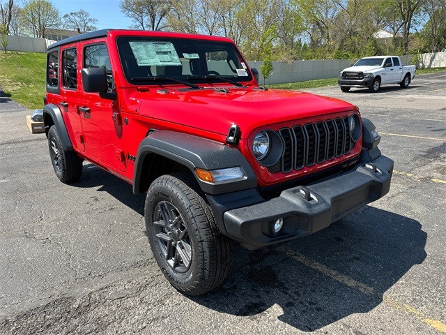 2025 Jeep Wrangler Sport S photo 4