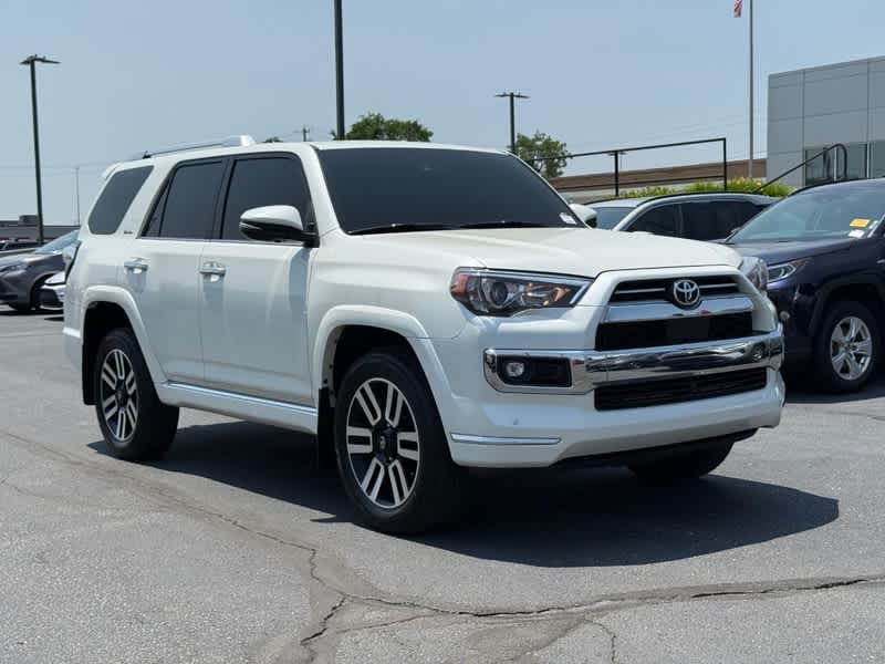 2023 Toyota 4Runner Limited's photo