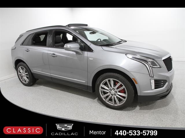 2025 Cadillac XT5 Sport's photo