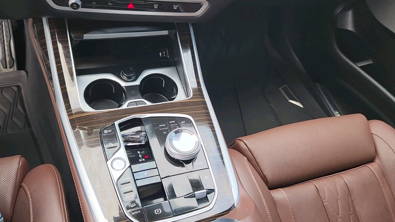 2024 Bmw X7 M60i photo 17
