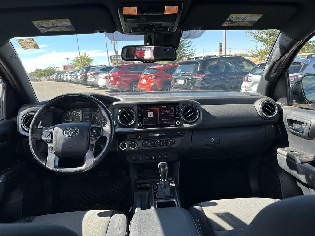 2021 Toyota Tacoma TRD Off-Road photo 9