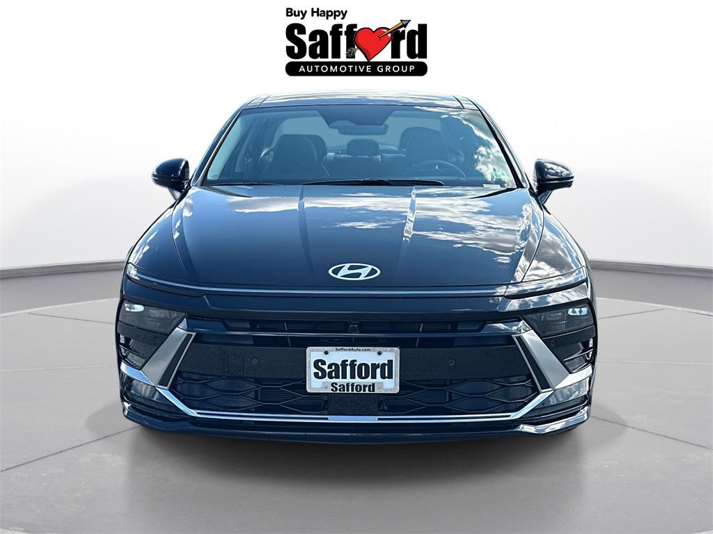 2025 Hyundai Sonata Hybrid Limited photo 8