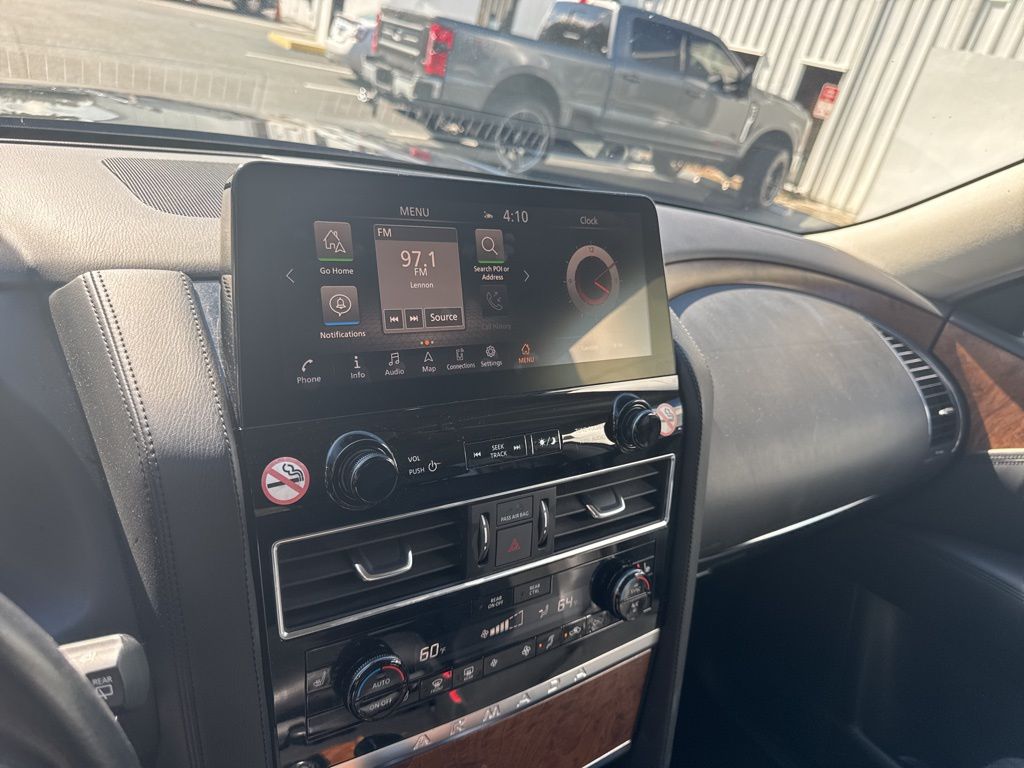 2023 Nissan Armada SL photo 11