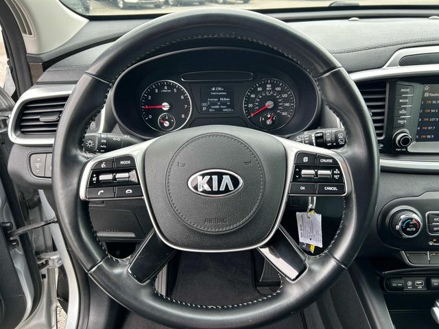 2019 Kia Sorento S photo 18