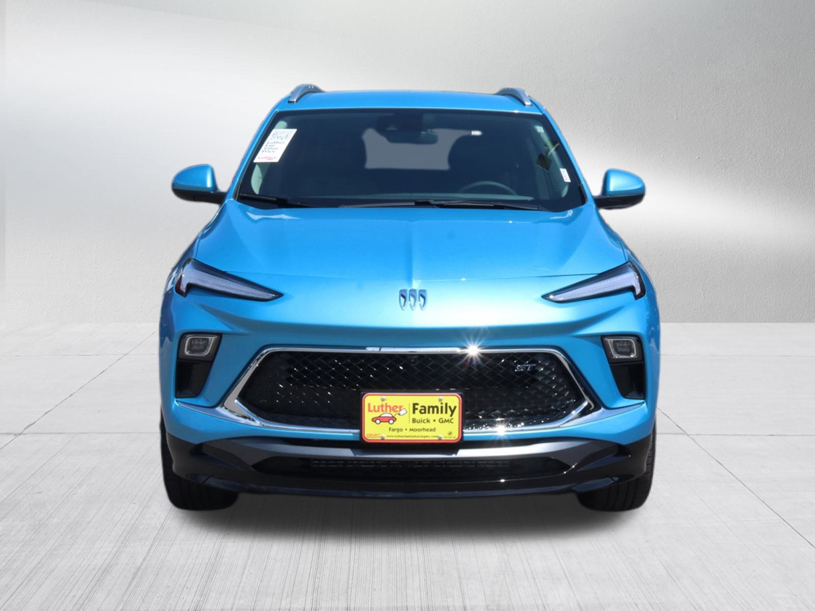 2025 Buick Encore GX Sport Touring photo 2