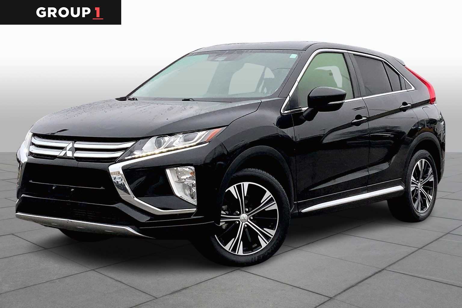 2020 Mitsubishi Eclipse Cross SE's photo