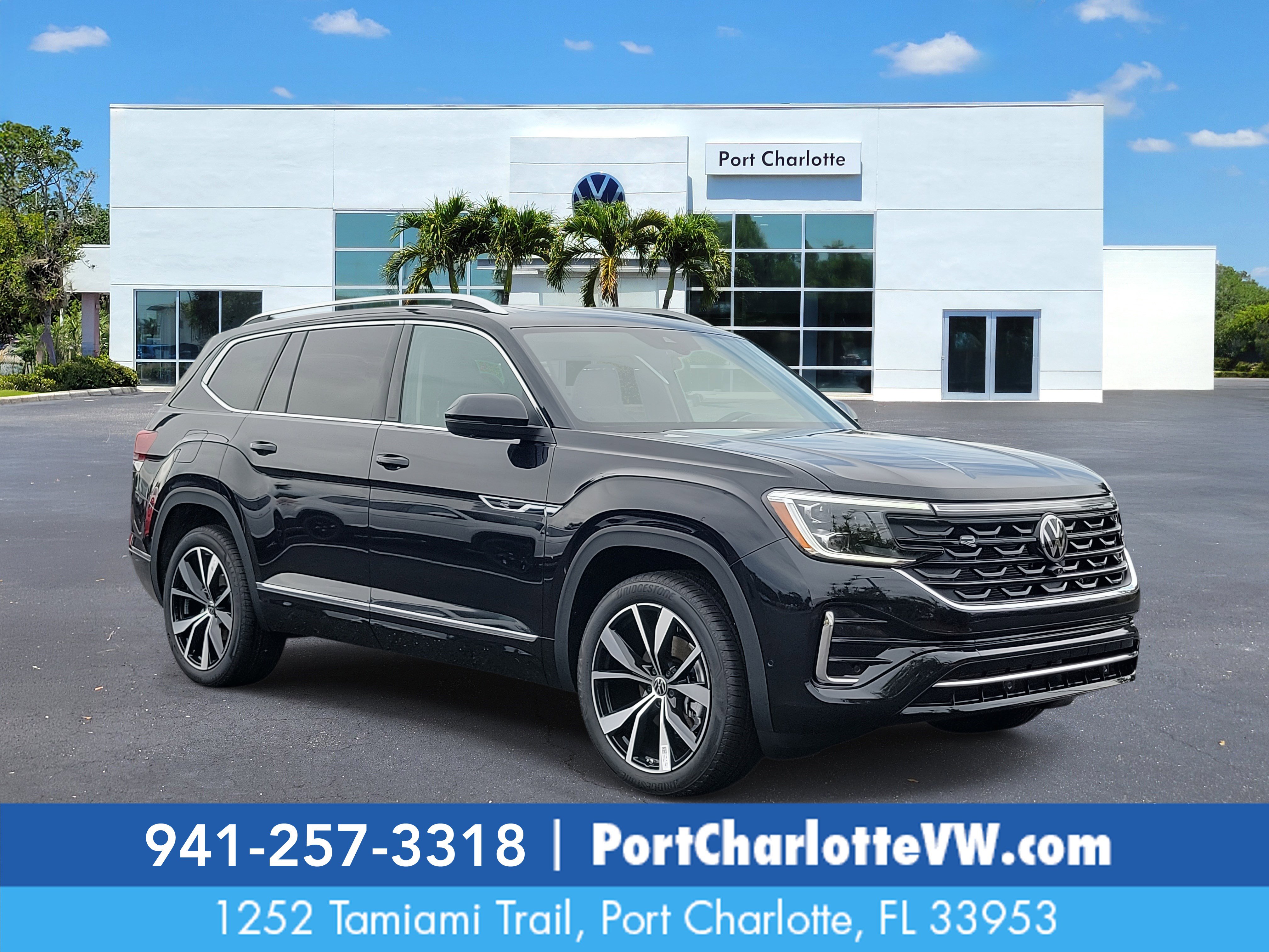 2026 Volkswagen Atlas SEL Premium R-Line's photo