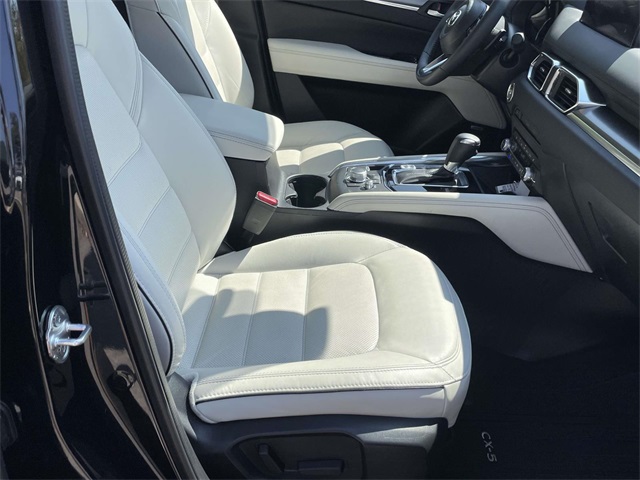 2024 Mazda CX-5 2.5 Premium Plus photo 16