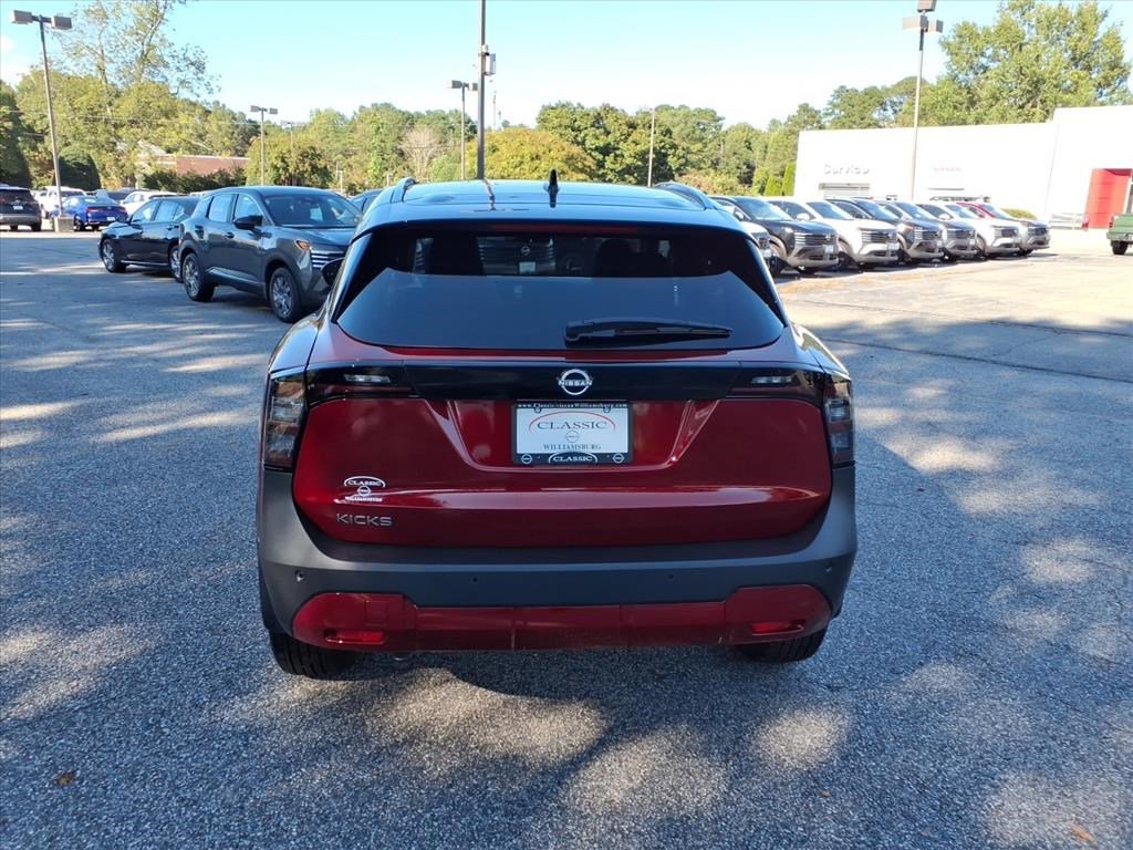 2026 Nissan Kicks SV photo 4