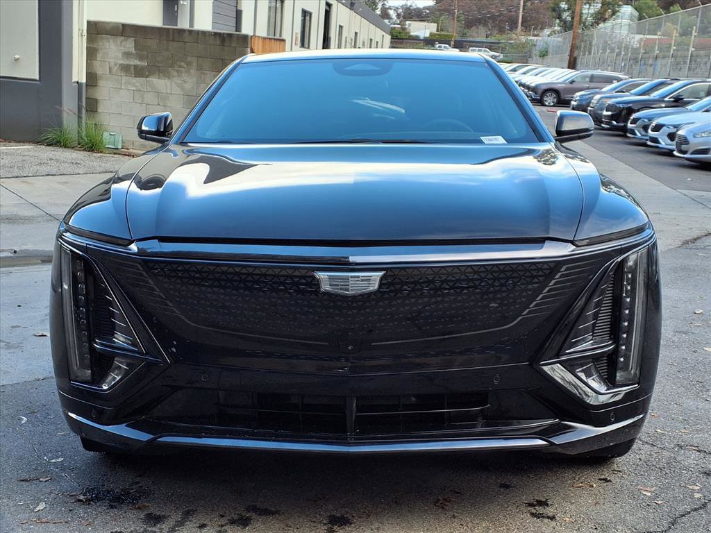 2026 Cadillac Lyriq Sport photo 2