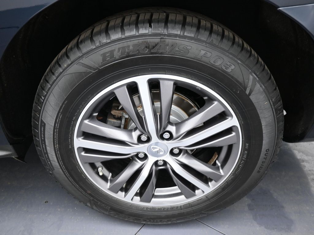 2019 Infiniti QX60 Luxe photo 36
