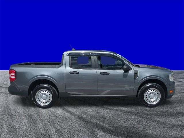 2022 Ford Maverick XL photo 3
