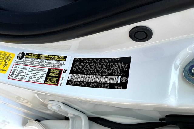 2025 Toyota Camry SE photo 34