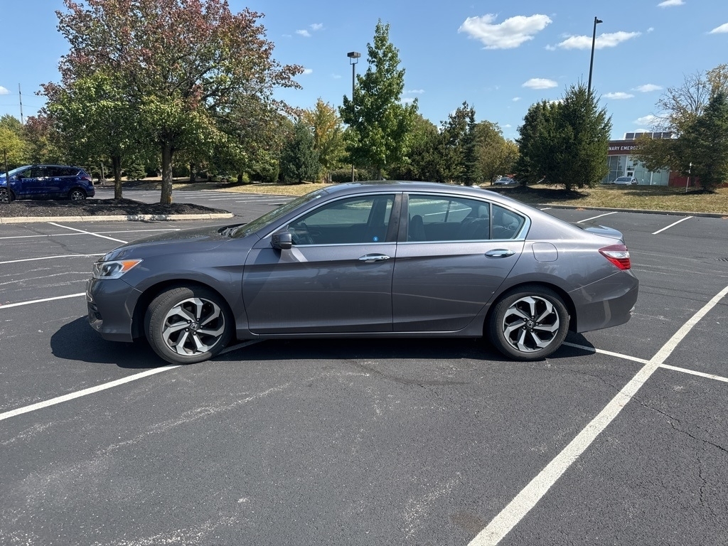 2016 Honda Accord EX-L photo 7