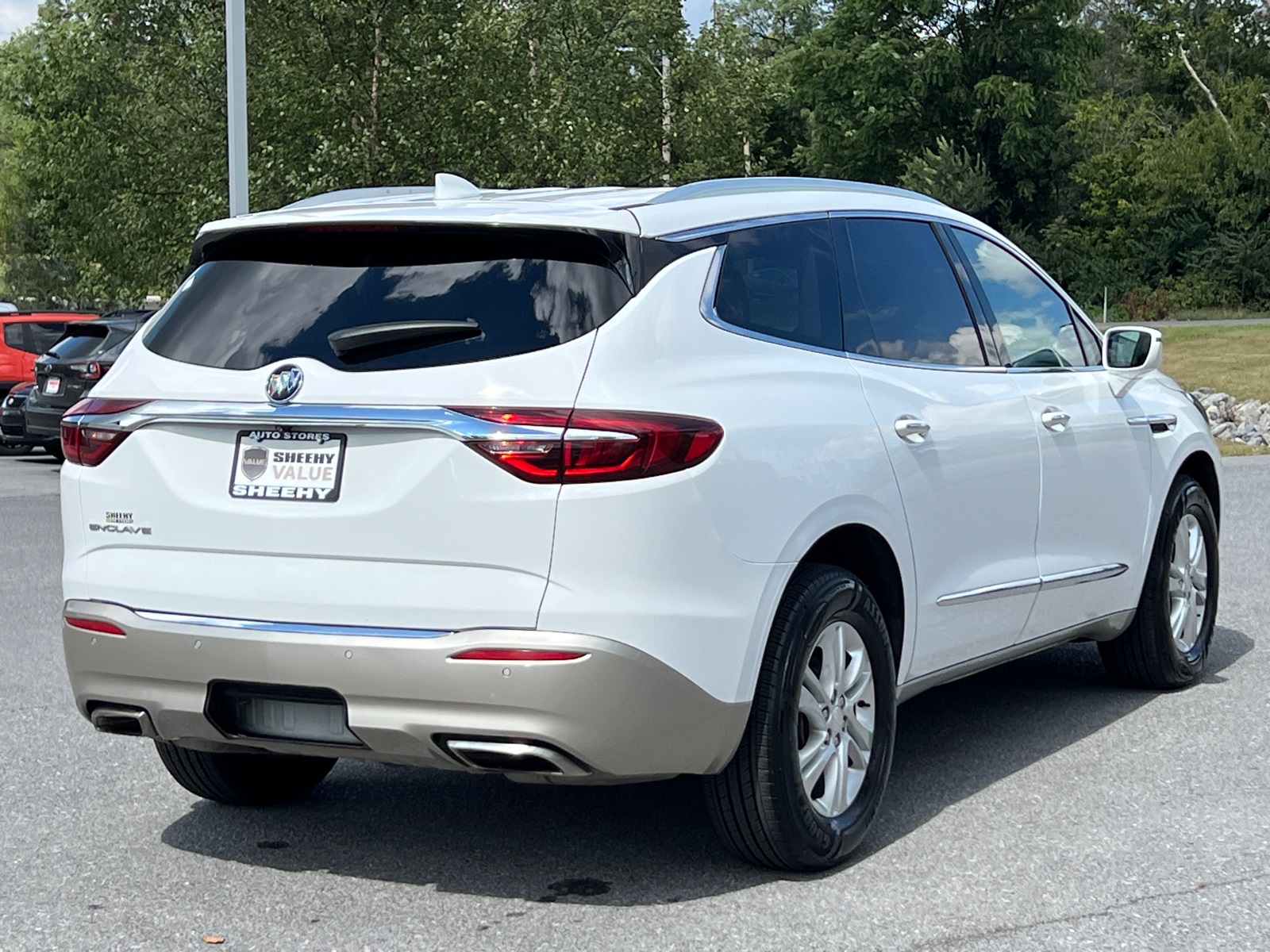 2020 Buick Enclave Essence photo 4