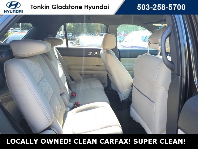 2013 Ford Explorer Base photo 24