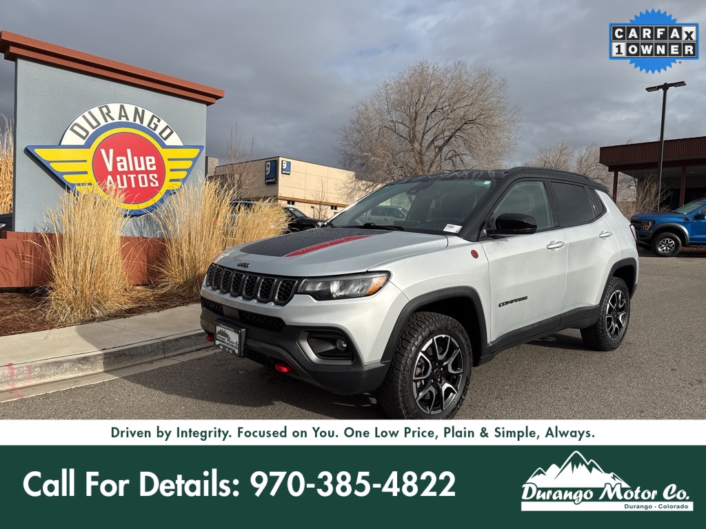 2025 Jeep Compass Trailhawk's photo