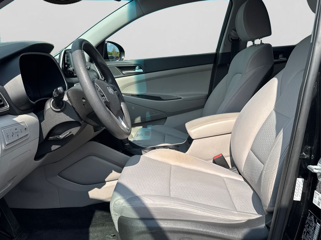2019 Hyundai Tucson Sport photo 8