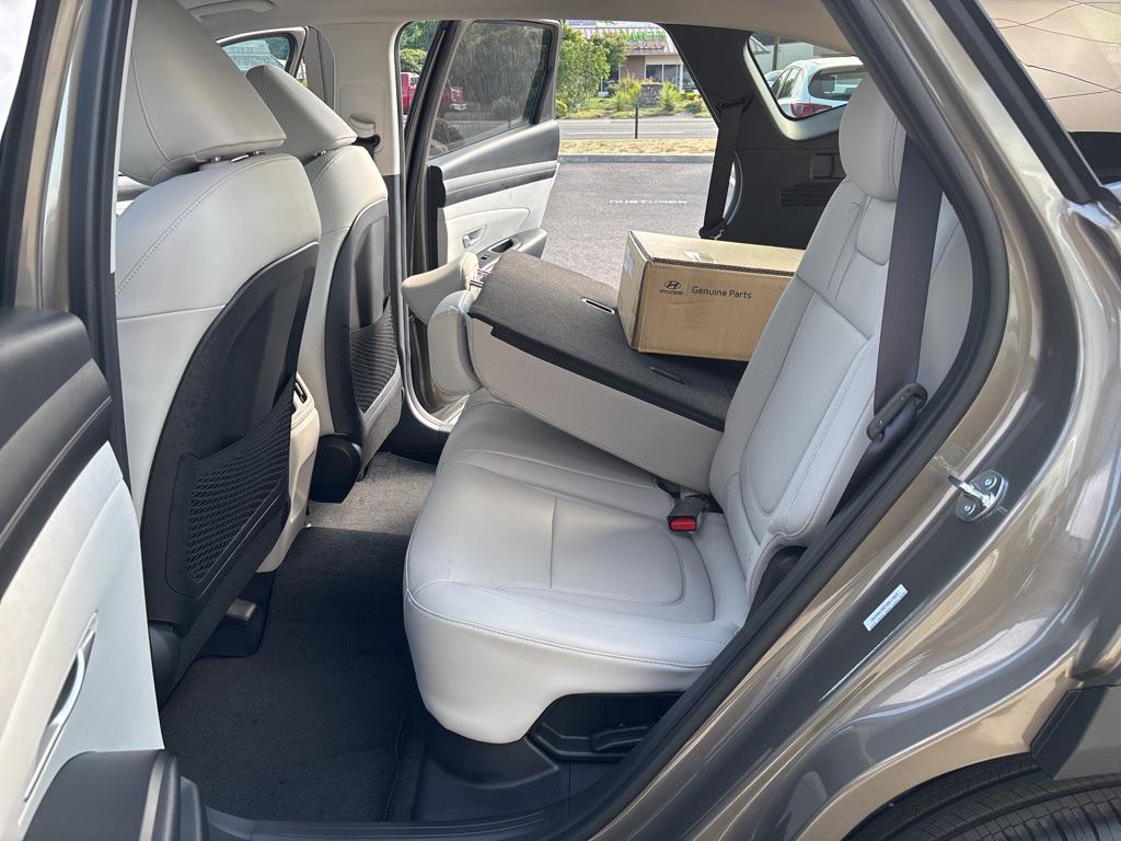 2025 Hyundai Tucson Hybrid SEL Convenience photo 12