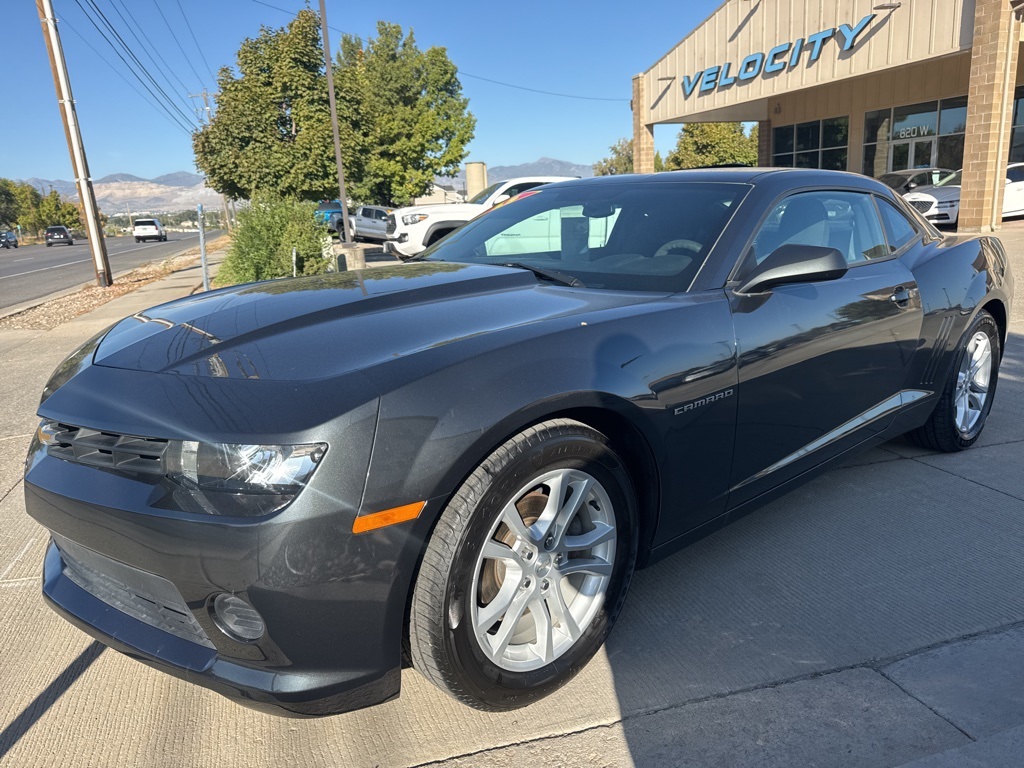 2015 Chevrolet Camaro 1LS photo 3