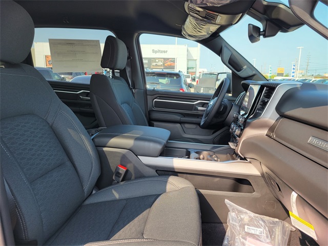 2025 Ram 1500 Big Horn Lone Star photo 16