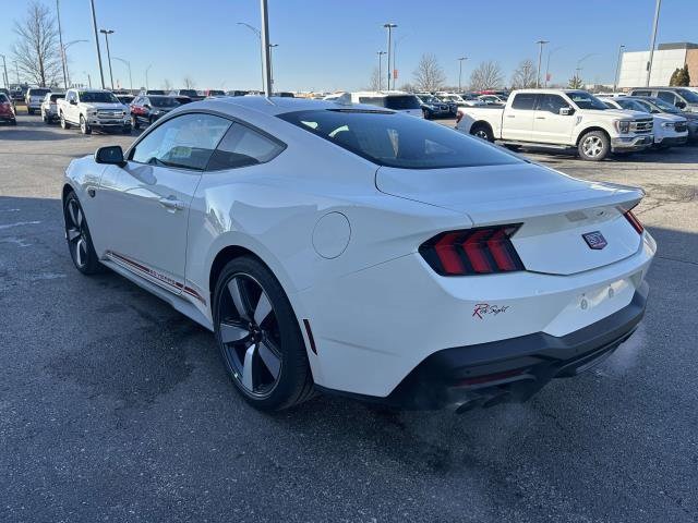 2025 Ford Mustang GT Premium photo 3