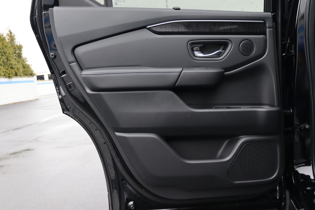 2025 Honda Pilot Elite photo 10