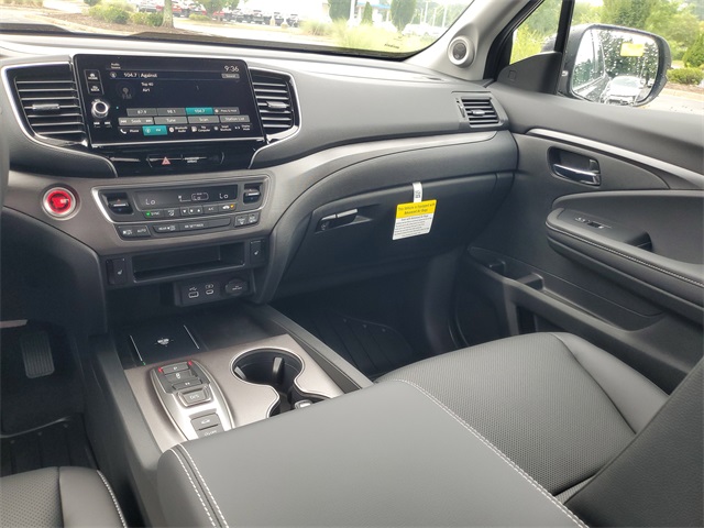 2025 Honda Ridgeline RTL photo 10