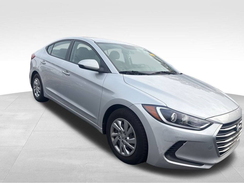 2018 Hyundai Elantra SE photo 4