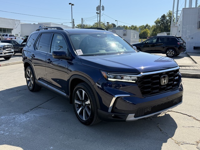 2023 Honda Pilot Elite photo 4