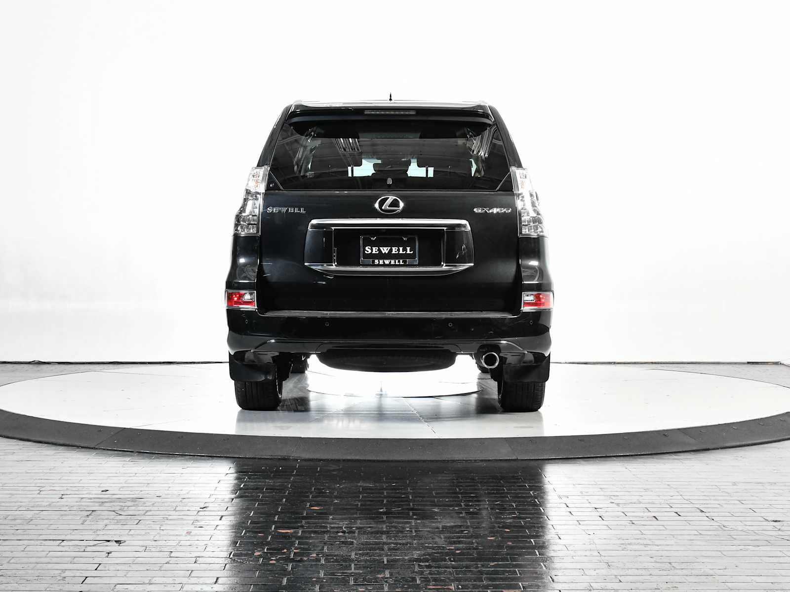 2023 Lexus GX 460 Luxury photo 3