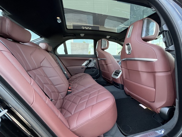 2025 Bmw 760i 760i xDrive photo 4