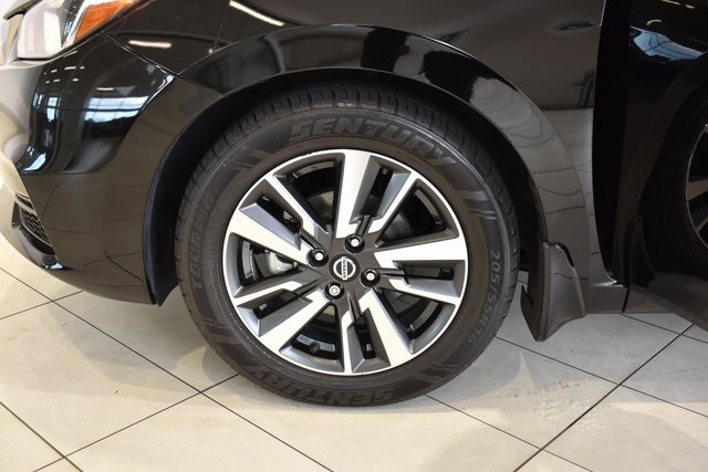 2022 Nissan Versa 1.6 SV photo 21